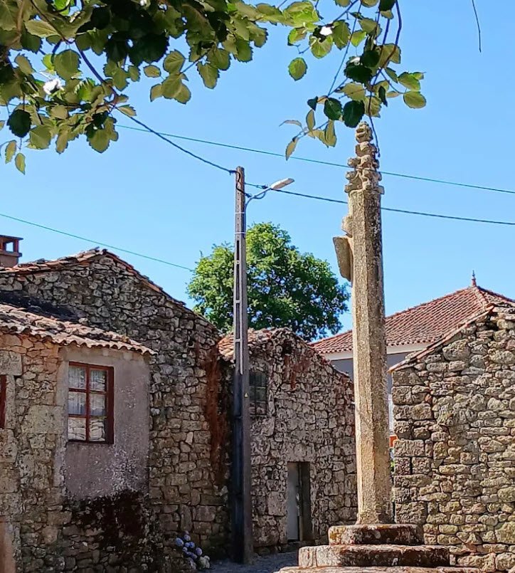 Pelourinho de Casteição, Portugal